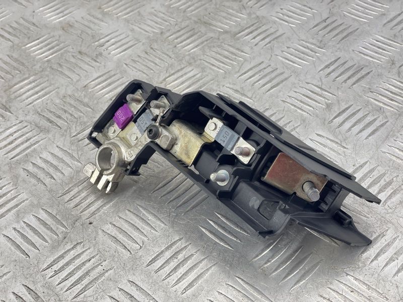Клема акумулятора 8W0915459G Audi Q7