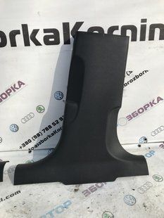 Облицювання стійки 4G8867240B4PK Audi A7