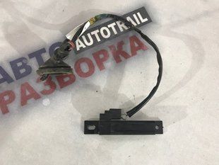 Антенна системы бесключевого доступа 87754404AD Infiniti Q50