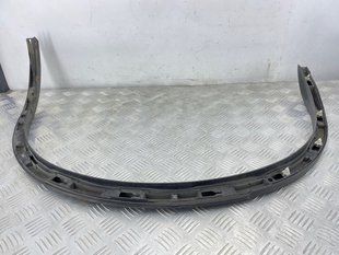 Розширювач / накладка арки крила 7P6854820B Volkswagen Touareg