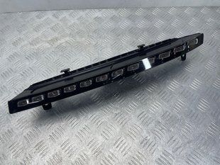 Указатель поворота LED 4L0953041D Audi Q7