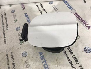 Корпус лючка крышки топливного бака в зборе DG93F27936 Ford Fusion