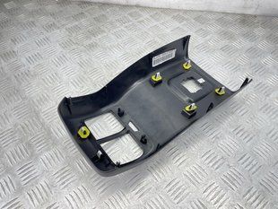 Накладка LJ6BS045B72BE3ZHE Ford Escape