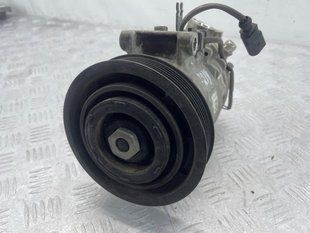 Компресор кондиціонера 8T0260805Q Audi Q5