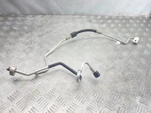 Трубка кондиціонера 4M1820720K Audi Q7
