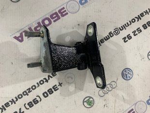 Петля двери A070017 Infiniti Q50