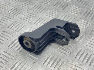 Крепление 31370343 Volvo XC90