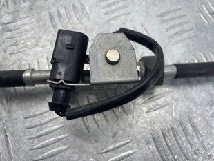 Клапан 8R0260696A Audi Q7
