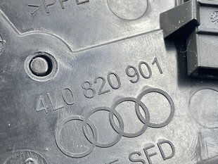 Дефлектор воздуховода 4L0820901T3Q7 Audi Q7