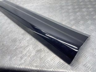 Накладка двери 4M0853959G Audi Q7