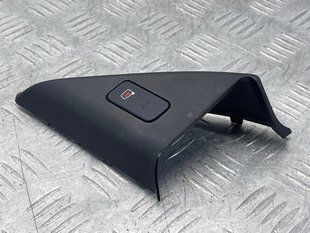 Кнопка Audi A6