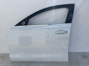 Двері 4G0831051 Audi A6