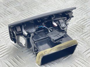 Дефлектор повітропроводу 8K0819203JXYK Audi Q5