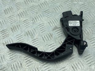 Педаль газа 8K1723523A Audi Q5