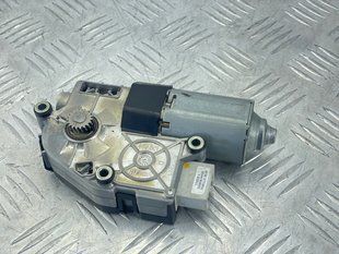 Моторчик панорамы / Люка 4g8959591 Audi A8