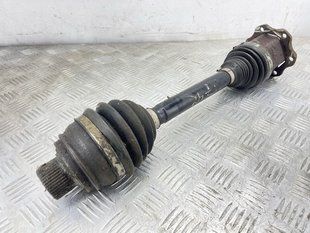 Привідний вал передній 4G0407271F Audi A6 Audi A6, Audi A7, Audi A8, Audi Q5, Audi RS7, Audi S6, Audi S7, Audi S8, Audi SQ5