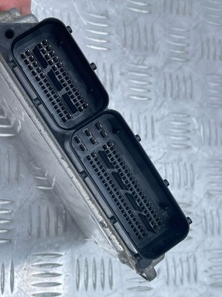 Блок керування двигуном 03H906023Ag Volkswagen Touareg