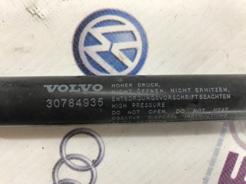 Газовий упор капота 30784935 Volvo XC60