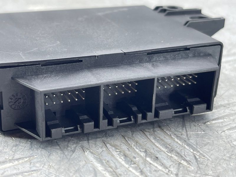 Блок керування парктроніками 4L0919475A Audi Q7