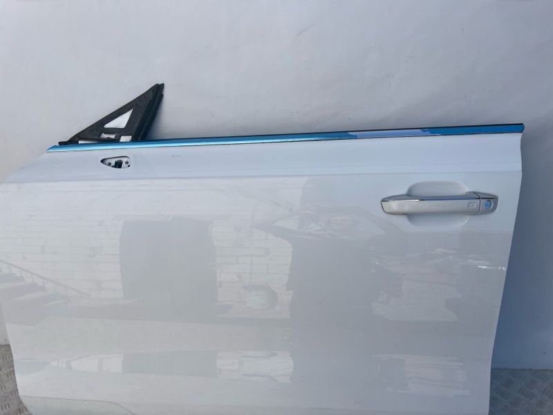 Дверь 4G8831051A Audi A7
