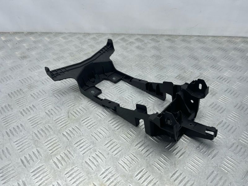 Кронштейн консолі 4G0863531 Audi A6