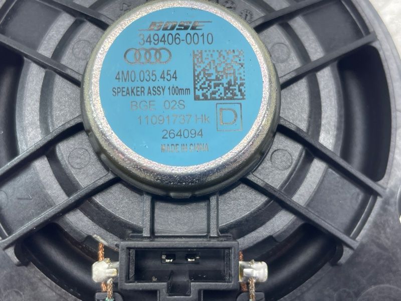 Динамик двери BOSE 4M0035454 Audi Q7