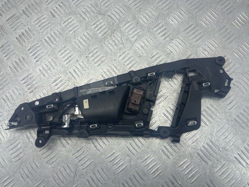 Ручка дверей внутрішня 4G0837020A Audi A6