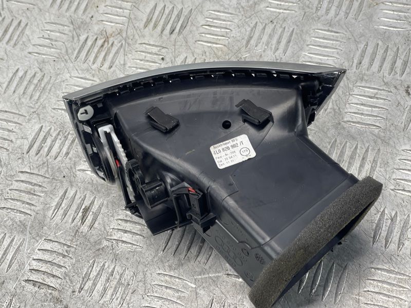 Дефлектор повітропроводу 4L0820902T3Q7 Audi Q7