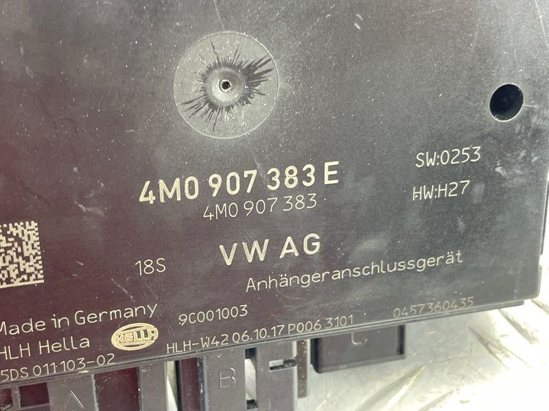 Блок керування розпізнавання причепа 4M0907383E Audi Q7
