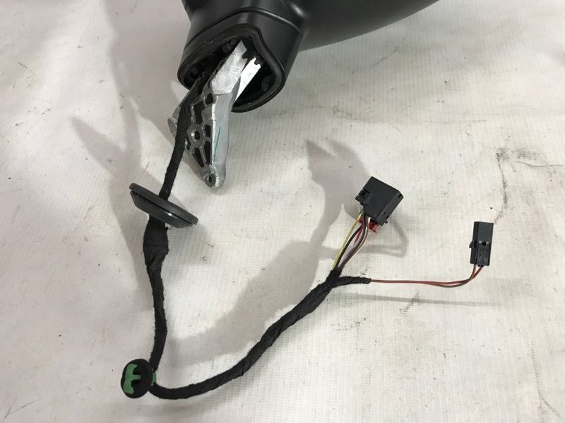 Зеркало бокового вида Volkswagen Tiguan