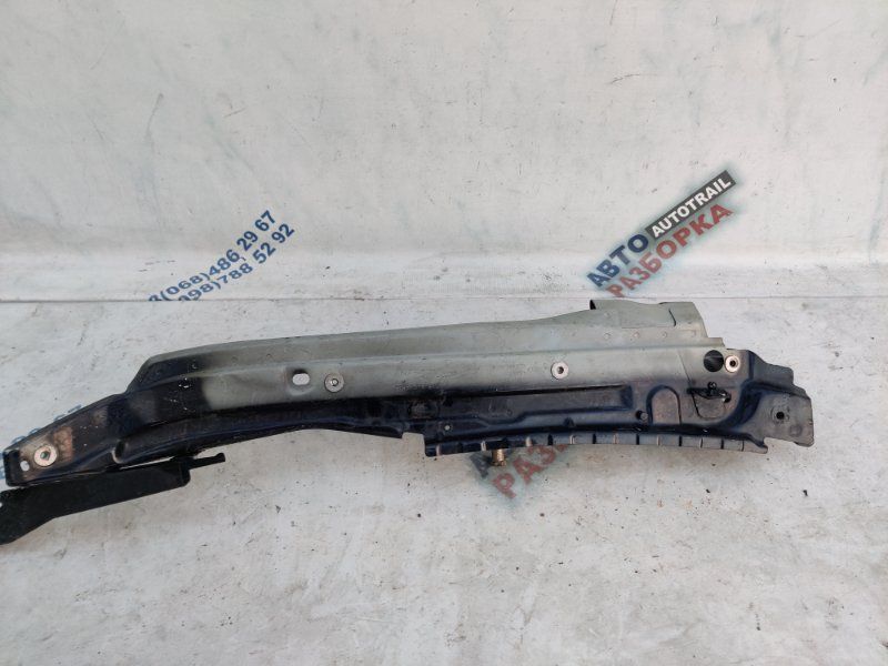 Полиця крила 4L0805157B Audi Q7