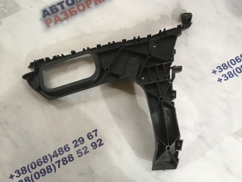 Направляюча заднього бампера 4L0807454A Audi Q7