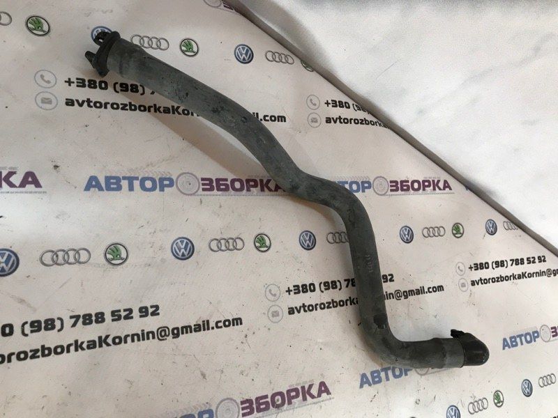 Трубка дренажная DG93F023A26AD Ford Fusion