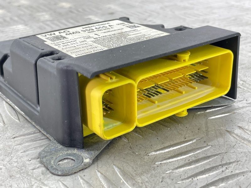 Блок керування подушками безпеки / SRS 4M0959655A Audi Q7
