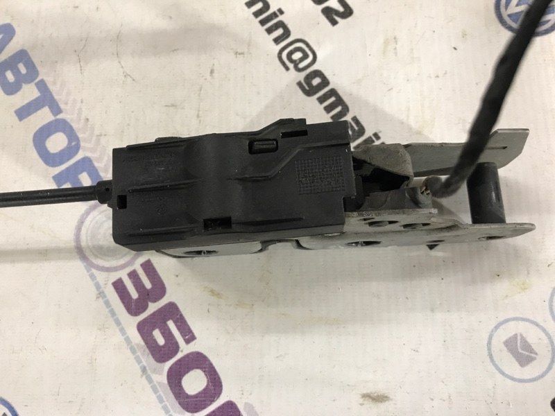 Замок капота 4G0823509C Audi A6