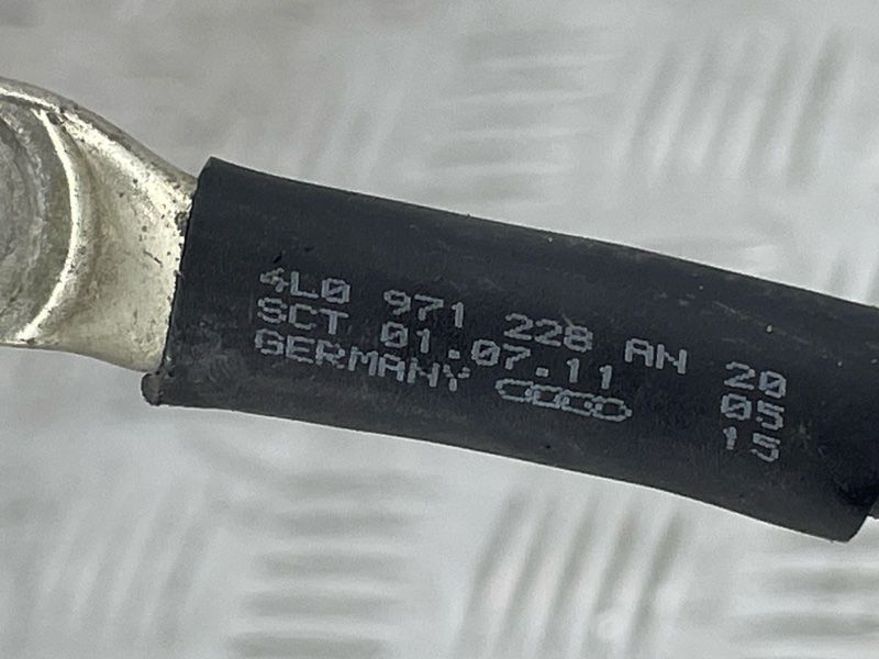 Провід маси 4L0971228AN Audi Q7