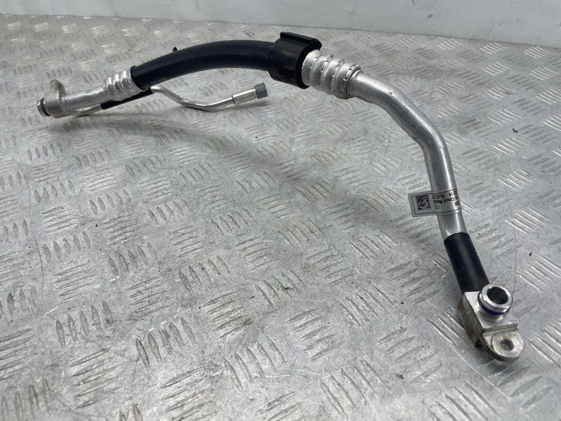 Трубка кондиционера 8W1816740 Audi A4