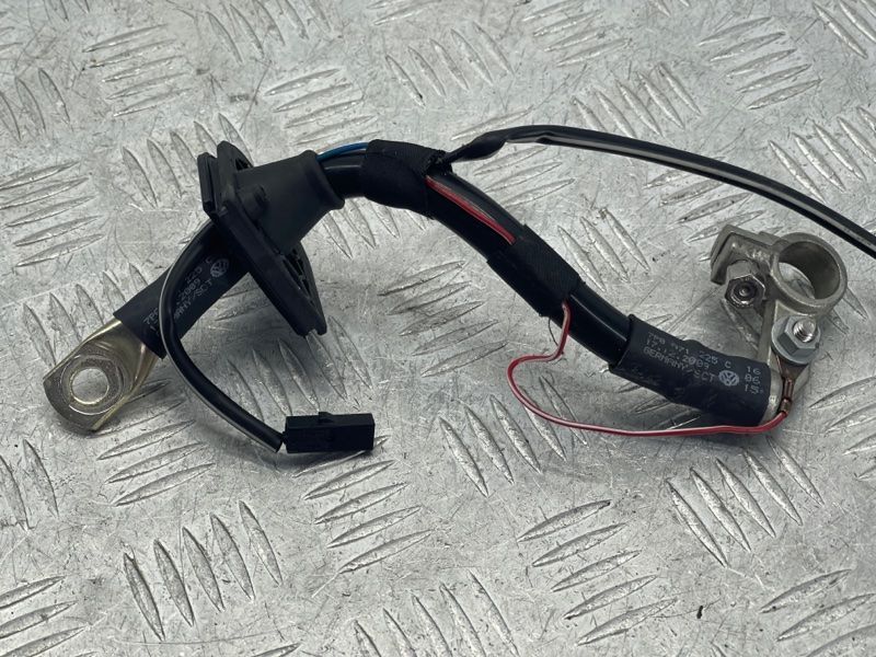 Клема акумулятора з проводом 7P0971225C Volkswagen Touareg