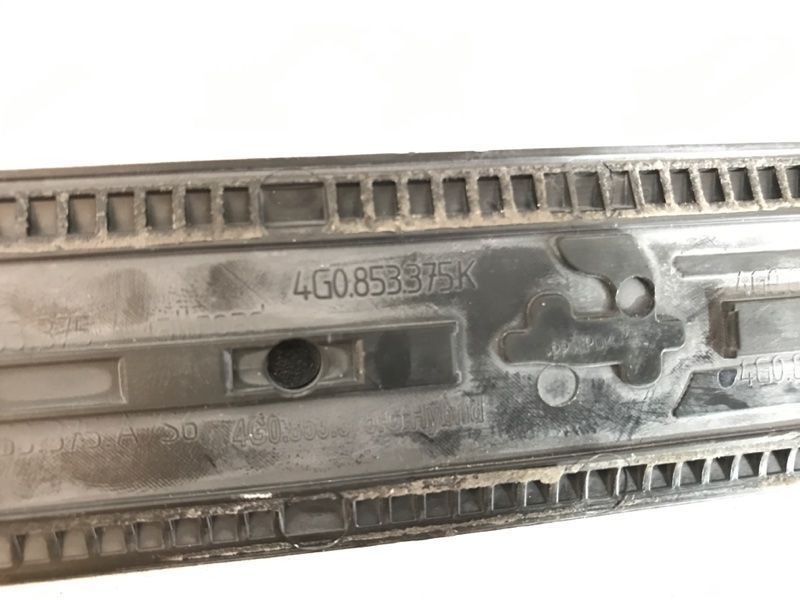 Накладка порога 4G0853375K Audi A6