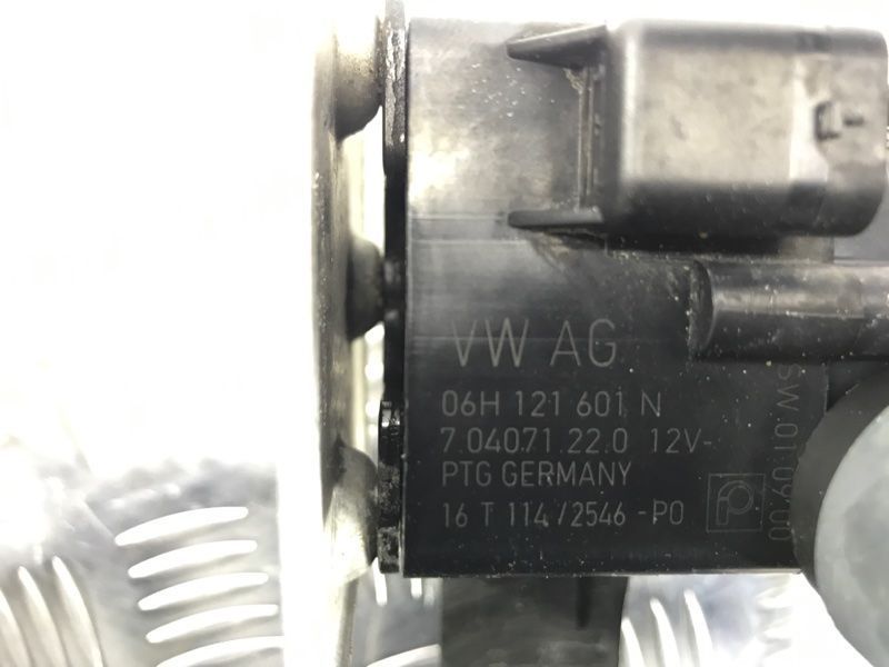 Додатковий насос охолоджуючої рідини 06H121601N Audi A6 Audi A7 Sportback, Audi Q5 PHEV, Audi S7 Sportback, Audi A4, Audi A4 Allroad, Audi A5, Audi A5 Sportback, Audi A6, Audi A6 Allroad, Audi A7, Audi A8, Audi Q5, Audi Q5 Sportback, Audi Q7, Audi R8, Audi S4, Audi S5, Audi S5 Sportback, Audi S6, Audi SQ5, Audi SQ5 Sportback