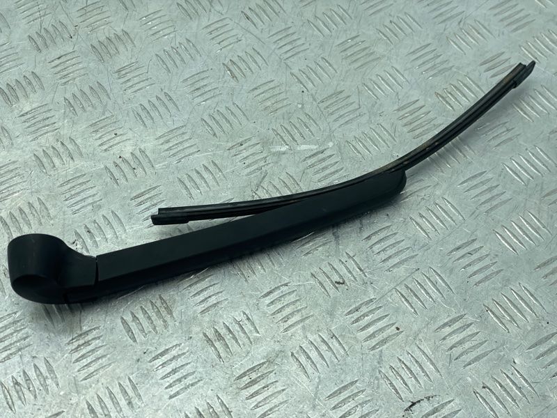 Повідок склоочисника 8R0955407 Audi Q5