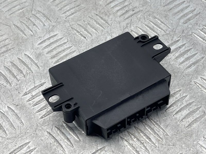 Блок керування парктроніками 4L0919475A Audi Q7