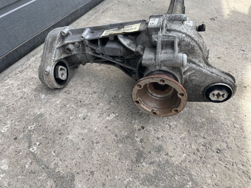 Редуктор переднего моста 0BM409505M Audi Q7