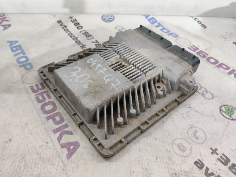 Блок керування двигуном 4L0910551J Audi Q7