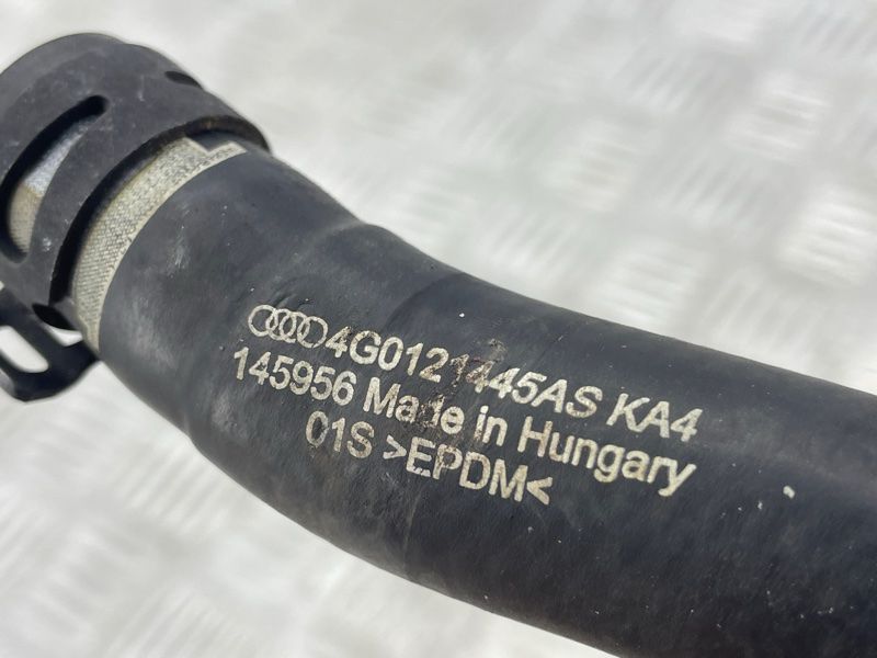 Шланг системи охолодження 4G0121445AS Audi A6