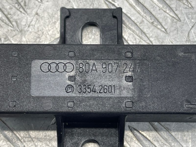 Антенна системы бесключевого доступа 80A907247 Audi Q5