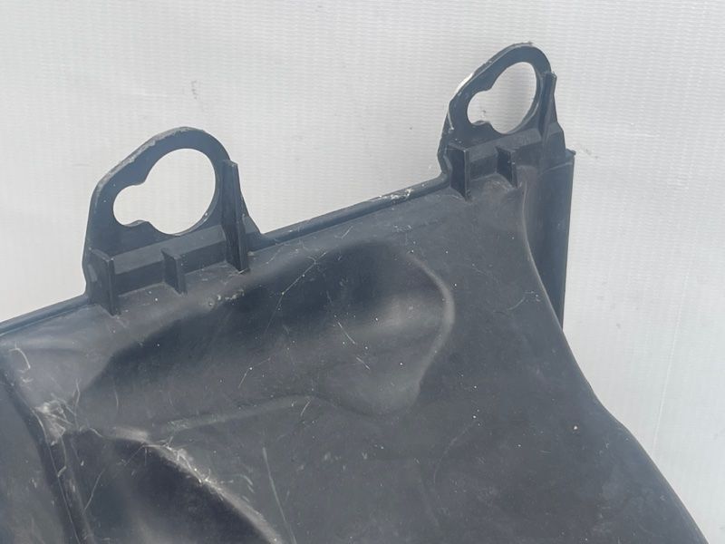Повітропровід 4F0145334G Audi A6