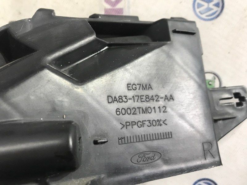 Кріплення фари DA8317E842AA Ford Flex