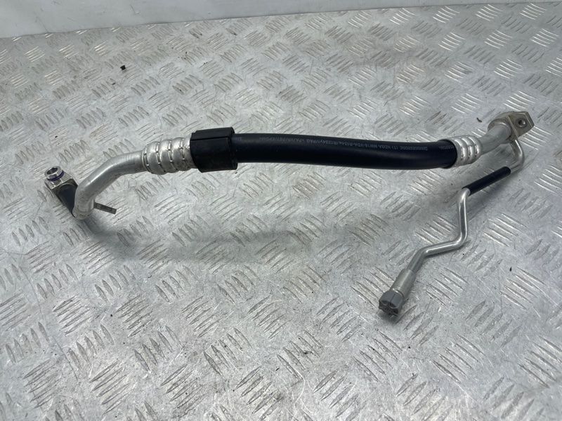 Трубка кондиционера 8W1816740 Audi A4