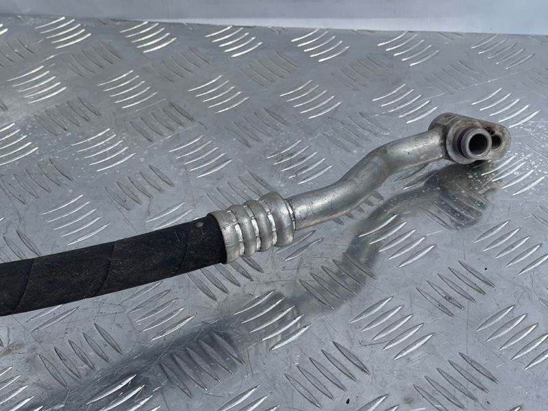 Трубка кондиционера 7L6820743H Audi Q7
